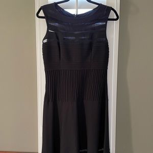 Tadashi Shoji Black Cocktail dress